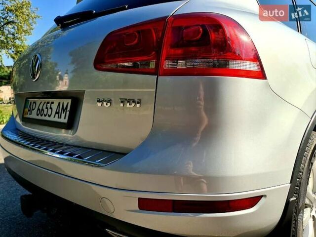 Белый Фольксваген Туарег, объемом двигателя 2.97 л и пробегом 195 тыс. км за 19700 $, фото 4 на Automoto.ua