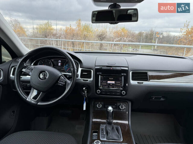 Белый Фольксваген Туарег, объемом двигателя 2.97 л и пробегом 329 тыс. км за 17800 $, фото 15 на Automoto.ua