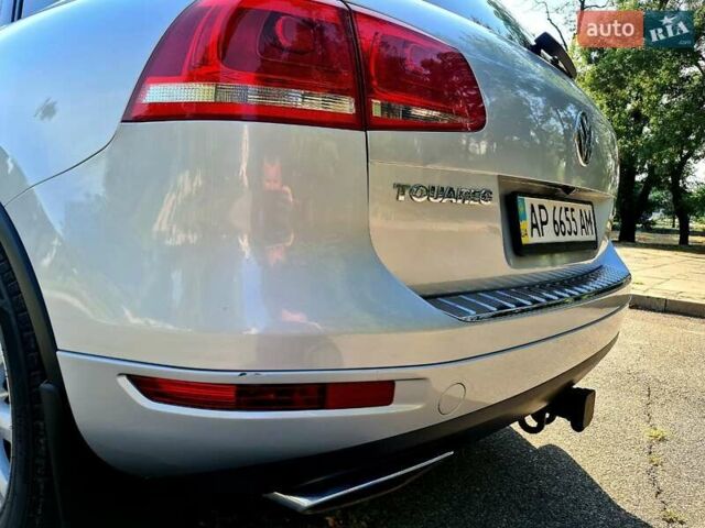 Белый Фольксваген Туарег, объемом двигателя 2.97 л и пробегом 195 тыс. км за 19700 $, фото 13 на Automoto.ua