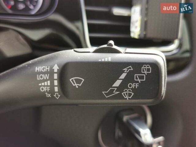 Белый Фольксваген Туарег, объемом двигателя 2.97 л и пробегом 222 тыс. км за 18999 $, фото 37 на Automoto.ua