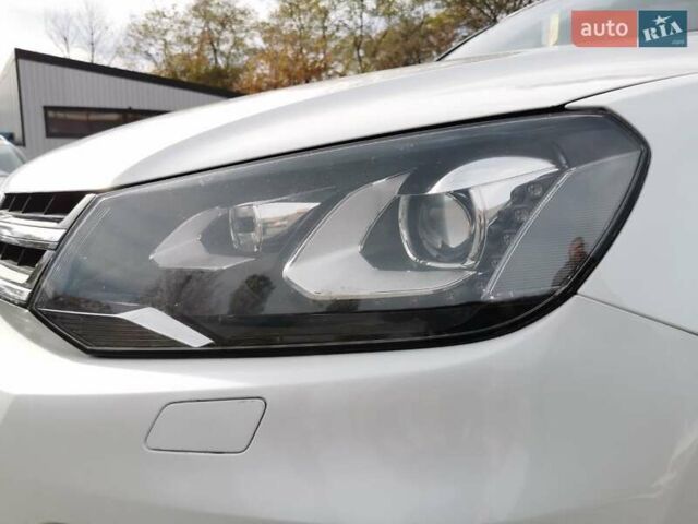 Белый Фольксваген Туарег, объемом двигателя 2.97 л и пробегом 222 тыс. км за 18999 $, фото 18 на Automoto.ua