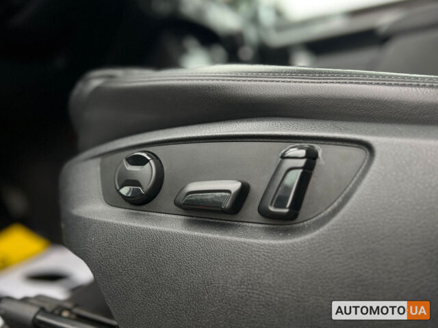 Білий Фольксваген Туарег, об'ємом двигуна 3.6 л та пробігом 153 тис. км за 23200 $, фото 17 на Automoto.ua