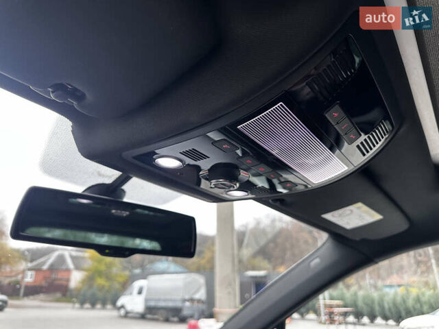 Белый Фольксваген Туарег, объемом двигателя 2.97 л и пробегом 260 тыс. км за 21900 $, фото 35 на Automoto.ua