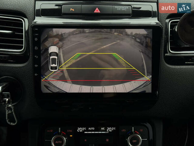 Белый Фольксваген Туарег, объемом двигателя 2.97 л и пробегом 248 тыс. км за 18000 $, фото 34 на Automoto.ua