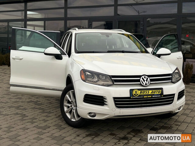 Білий Фольксваген Туарег, об'ємом двигуна 3 л та пробігом 283 тис. км за 20800 $, фото 6 на Automoto.ua