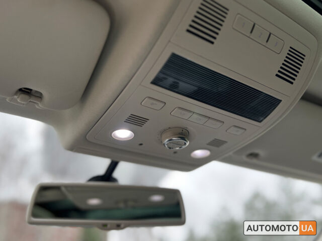 Білий Фольксваген Туарег, об'ємом двигуна 3.6 л та пробігом 153 тис. км за 23200 $, фото 24 на Automoto.ua