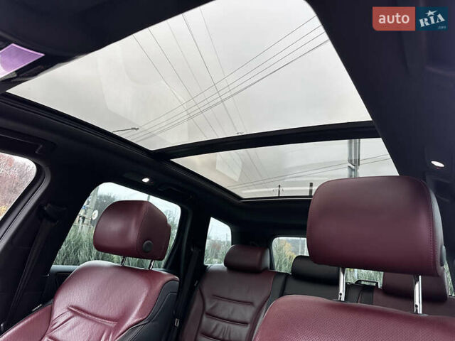 Белый Фольксваген Туарег, объемом двигателя 2.97 л и пробегом 260 тыс. км за 21900 $, фото 48 на Automoto.ua