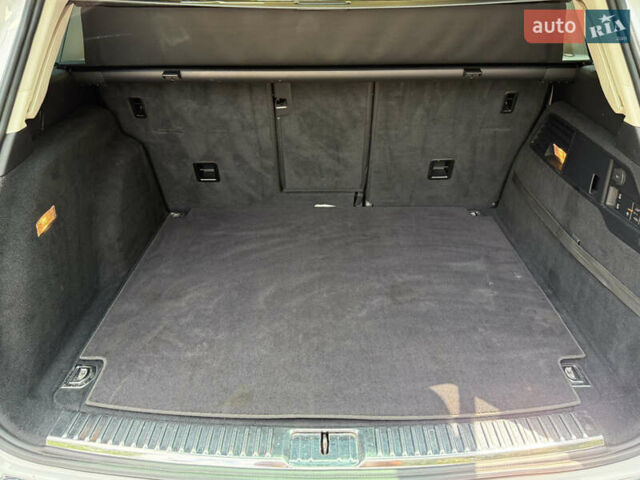 Білий Фольксваген Туарег, об'ємом двигуна 3 л та пробігом 215 тис. км за 25800 $, фото 21 на Automoto.ua