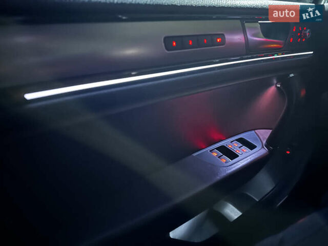 Белый Фольксваген Туарег, объемом двигателя 2.97 л и пробегом 260 тыс. км за 21900 $, фото 51 на Automoto.ua