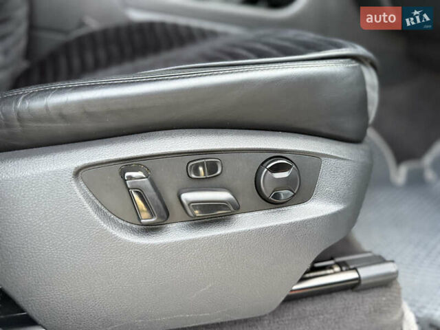 Білий Фольксваген Туарег, об'ємом двигуна 2.98 л та пробігом 287 тис. км за 24250 $, фото 33 на Automoto.ua