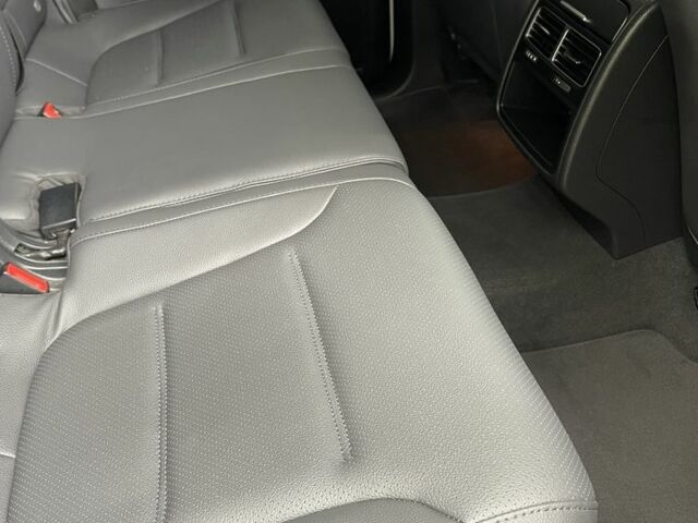 Белый Фольксваген Туарег, объемом двигателя 3 л и пробегом 208 тыс. км за 21800 $, фото 18 на Automoto.ua