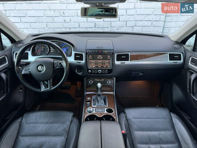 Белый Фольксваген Туарег, объемом двигателя 3.6 л и пробегом 242 тыс. км за 18500 $, фото 21 на Automoto.ua