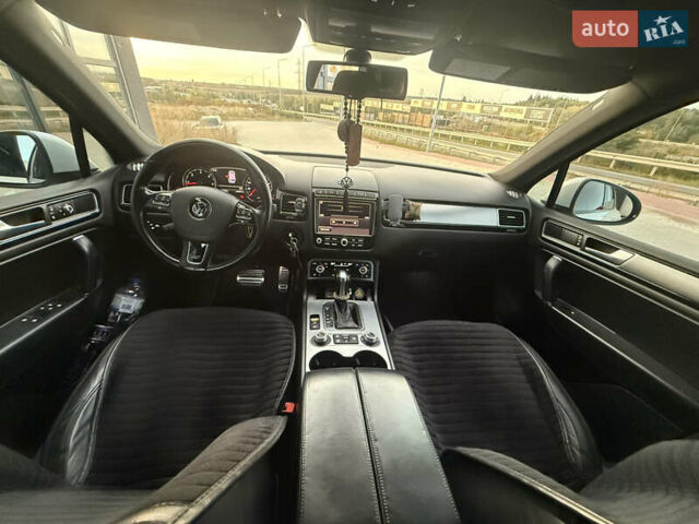 Білий Фольксваген Туарег, об'ємом двигуна 2.98 л та пробігом 287 тис. км за 24250 $, фото 36 на Automoto.ua