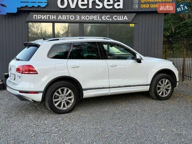 Белый Фольксваген Туарег, объемом двигателя 2.97 л и пробегом 205 тыс. км за 23900 $, фото 11 на Automoto.ua