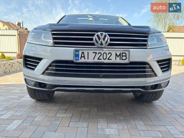 Белый Фольксваген Туарег, объемом двигателя 2.97 л и пробегом 308 тыс. км за 24900 $, фото 6 на Automoto.ua