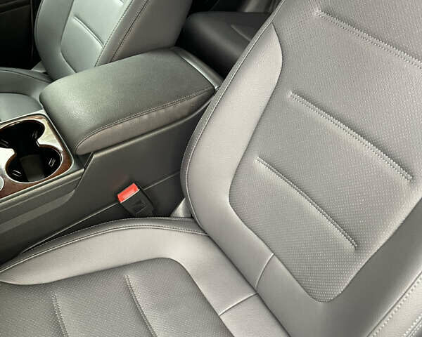 Белый Фольксваген Туарег, объемом двигателя 2.97 л и пробегом 208 тыс. км за 21800 $, фото 42 на Automoto.ua