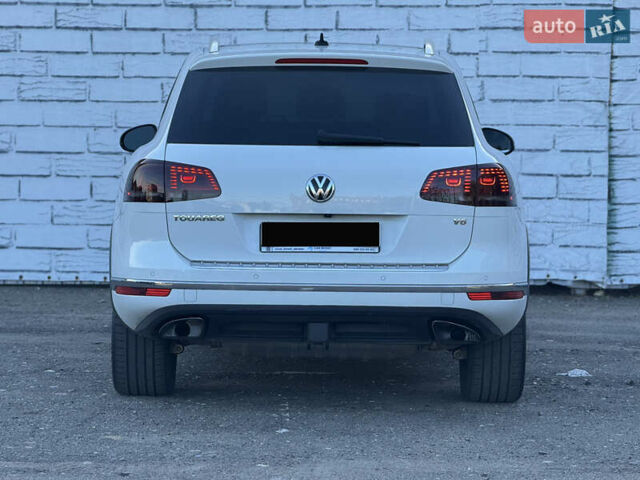 Белый Фольксваген Туарег, объемом двигателя 3.6 л и пробегом 242 тыс. км за 18500 $, фото 48 на Automoto.ua