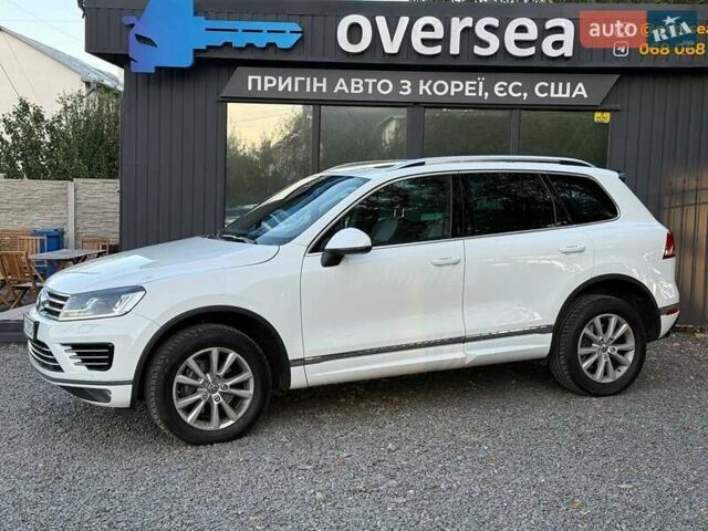 Белый Фольксваген Туарег, объемом двигателя 2.97 л и пробегом 205 тыс. км за 23900 $, фото 1 на Automoto.ua