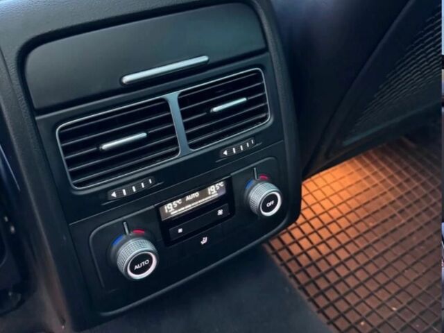 Білий Фольксваген Туарег, об'ємом двигуна 3 л та пробігом 182 тис. км за 15000 $, фото 8 на Automoto.ua