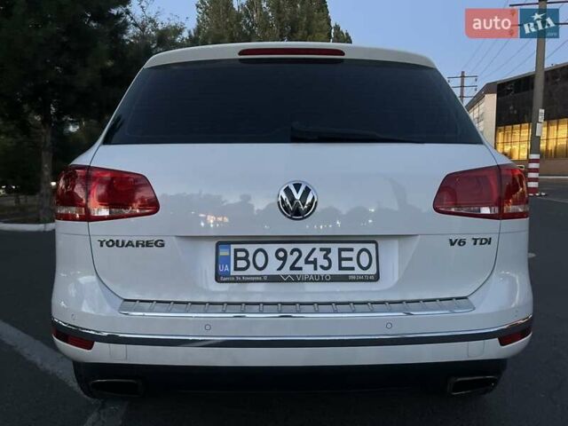 Белый Фольксваген Туарег, объемом двигателя 2.97 л и пробегом 208 тыс. км за 21800 $, фото 20 на Automoto.ua