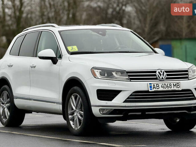 Белый Фольксваген Туарег, объемом двигателя 2.97 л и пробегом 216 тыс. км за 24500 $, фото 1 на Automoto.ua