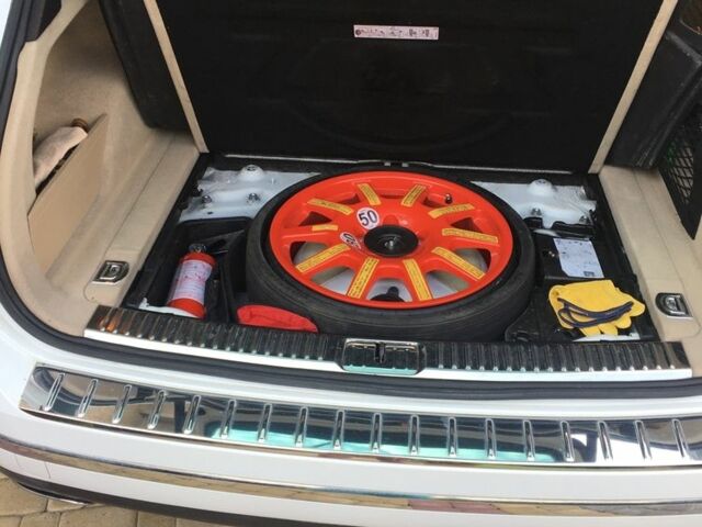 Білий Фольксваген Туарег, об'ємом двигуна 3 л та пробігом 285 тис. км за 20500 $, фото 7 на Automoto.ua