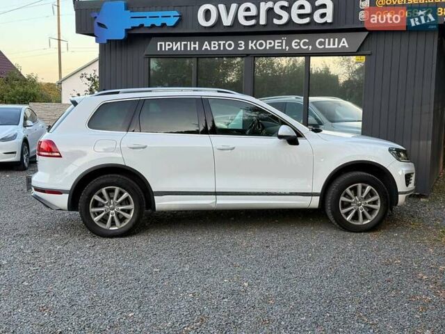 Белый Фольксваген Туарег, объемом двигателя 2.97 л и пробегом 205 тыс. км за 23900 $, фото 10 на Automoto.ua