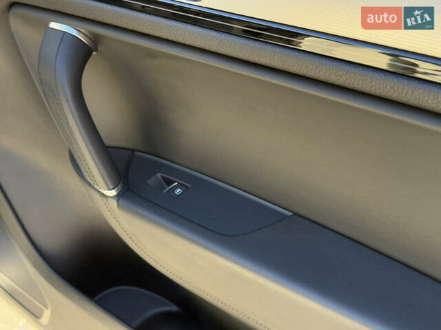 Білий Фольксваген Туарег, об'ємом двигуна 3 л та пробігом 279 тис. км за 24700 $, фото 37 на Automoto.ua