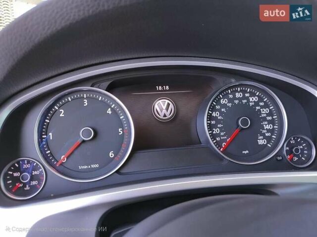 Білий Фольксваген Туарег, об'ємом двигуна 3 л та пробігом 157 тис. км за 27500 $, фото 25 на Automoto.ua