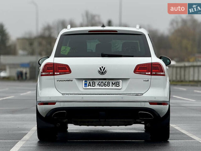 Белый Фольксваген Туарег, объемом двигателя 2.97 л и пробегом 216 тыс. км за 24500 $, фото 6 на Automoto.ua