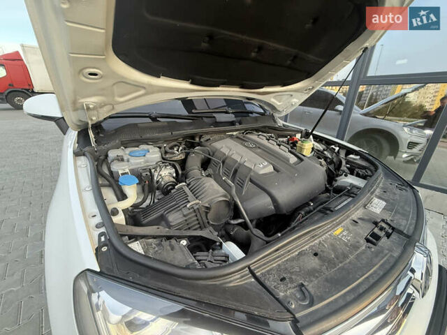 Білий Фольксваген Туарег, об'ємом двигуна 2.98 л та пробігом 287 тис. км за 24250 $, фото 49 на Automoto.ua