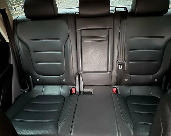 Белый Фольксваген Туарег, объемом двигателя 3.6 л и пробегом 125 тыс. км за 22500 $, фото 6 на Automoto.ua