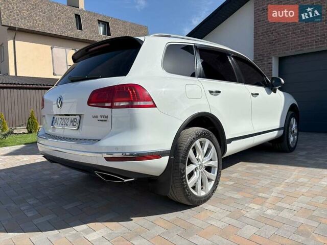 Белый Фольксваген Туарег, объемом двигателя 2.97 л и пробегом 308 тыс. км за 24900 $, фото 3 на Automoto.ua