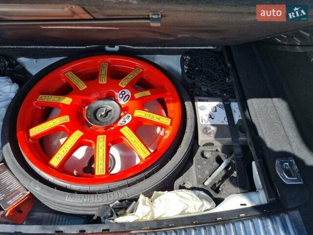 Білий Фольксваген Туарег, об'ємом двигуна 2.97 л та пробігом 240 тис. км за 28000 $, фото 24 на Automoto.ua