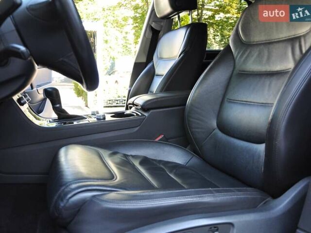 Белый Фольксваген Туарег, объемом двигателя 2.97 л и пробегом 263 тыс. км за 23000 $, фото 28 на Automoto.ua