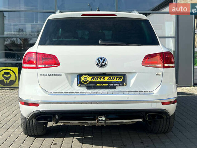 Белый Фольксваген Туарег, объемом двигателя 3.6 л и пробегом 157 тыс. км за 20500 $, фото 5 на Automoto.ua