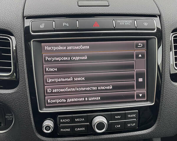 Фольксваген Туарег 2016 в Луцке на Automoto.ua Белый Фольксваген Туарег, объемом двигателя 2.97 л и пробегом 146 тыс. км за 33800 $, фото 58 на Automoto.ua