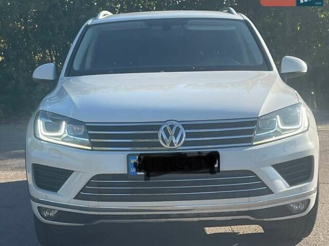 Фольксваген Туарег 2016 в Белой Церкве на Automoto.ua Белый Фольксваген Туарег, объемом двигателя 3 л и пробегом 264 тыс. км за 24500 $, фото 28 на Automoto.ua