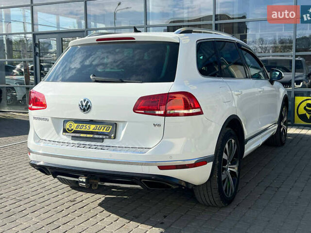 Белый Фольксваген Туарег, объемом двигателя 3.6 л и пробегом 157 тыс. км за 20500 $, фото 6 на Automoto.ua