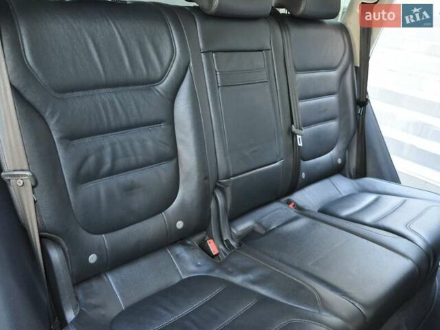 Белый Фольксваген Туарег, объемом двигателя 2.97 л и пробегом 263 тыс. км за 23000 $, фото 18 на Automoto.ua