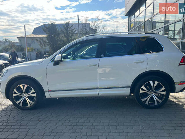 Белый Фольксваген Туарег, объемом двигателя 3.6 л и пробегом 157 тыс. км за 20500 $, фото 3 на Automoto.ua