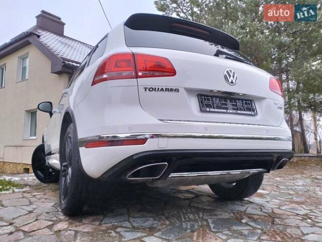Белый Фольксваген Туарег, объемом двигателя 3 л и пробегом 183 тыс. км за 28700 $, фото 8 на Automoto.ua