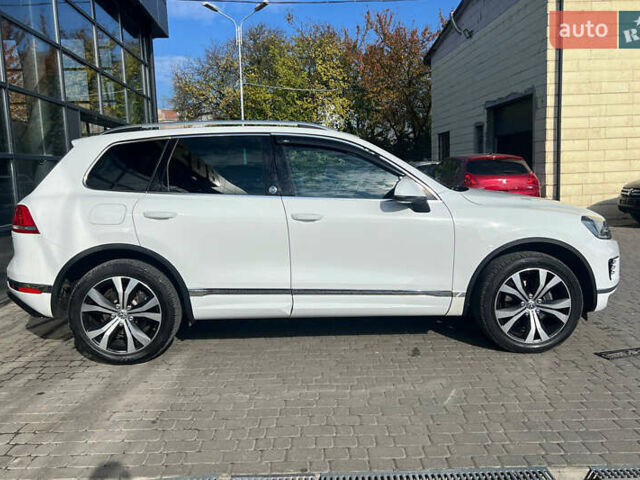 Белый Фольксваген Туарег, объемом двигателя 3.6 л и пробегом 157 тыс. км за 20500 $, фото 7 на Automoto.ua