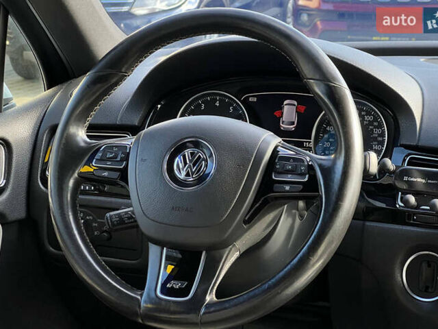 Белый Фольксваген Туарег, объемом двигателя 3.6 л и пробегом 157 тыс. км за 20500 $, фото 15 на Automoto.ua