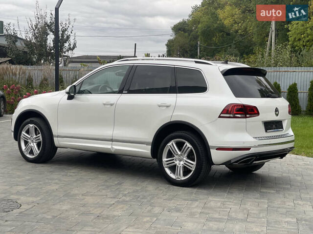 Фольксваген Туарег 2016 в Луцке на Automoto.ua Белый Фольксваген Туарег, объемом двигателя 2.97 л и пробегом 146 тыс. км за 33800 $, фото 4 на Automoto.ua