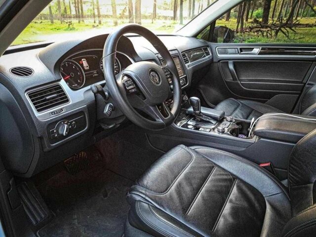 Белый Фольксваген Туарег, объемом двигателя 0 л и пробегом 150 тыс. км за 14300 $, фото 3 на Automoto.ua