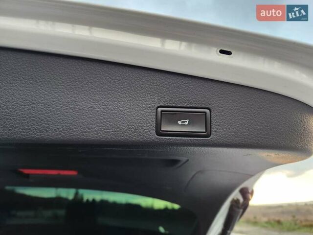 Белый Фольксваген Туарег, объемом двигателя 2.97 л и пробегом 269 тыс. км за 26900 $, фото 20 на Automoto.ua