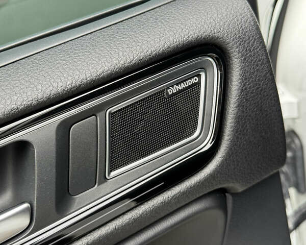 Белый Фольксваген Туарег, объемом двигателя 2.97 л и пробегом 418 тыс. км за 22900 $, фото 29 на Automoto.ua