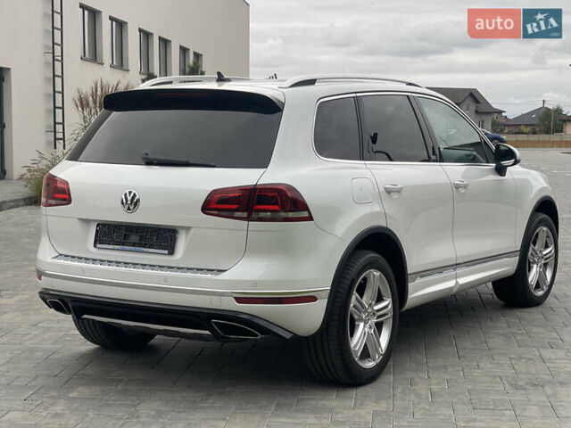 Фольксваген Туарег 2016 в Луцке на Automoto.ua Белый Фольксваген Туарег, объемом двигателя 2.97 л и пробегом 146 тыс. км за 33800 $, фото 8 на Automoto.ua