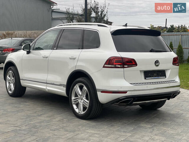 Фольксваген Туарег 2016 в Луцке на Automoto.ua Белый Фольксваген Туарег, объемом двигателя 2.97 л и пробегом 146 тыс. км за 33800 $, фото 5 на Automoto.ua